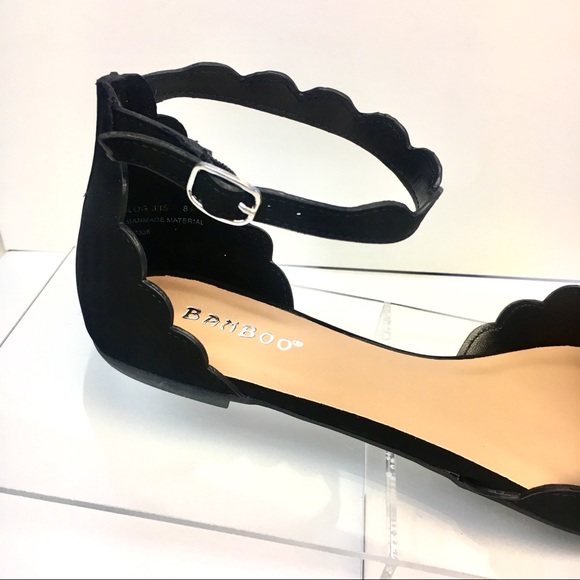 LAST PAIR Scalloped Ankle Strap Flats in Black - Picture 6 of 8